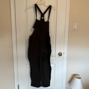 Aerie size Medium oversized gauze overalls